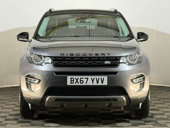 Used Land Rover Discovery Sport 2017 for sale - 76618062: Photo
