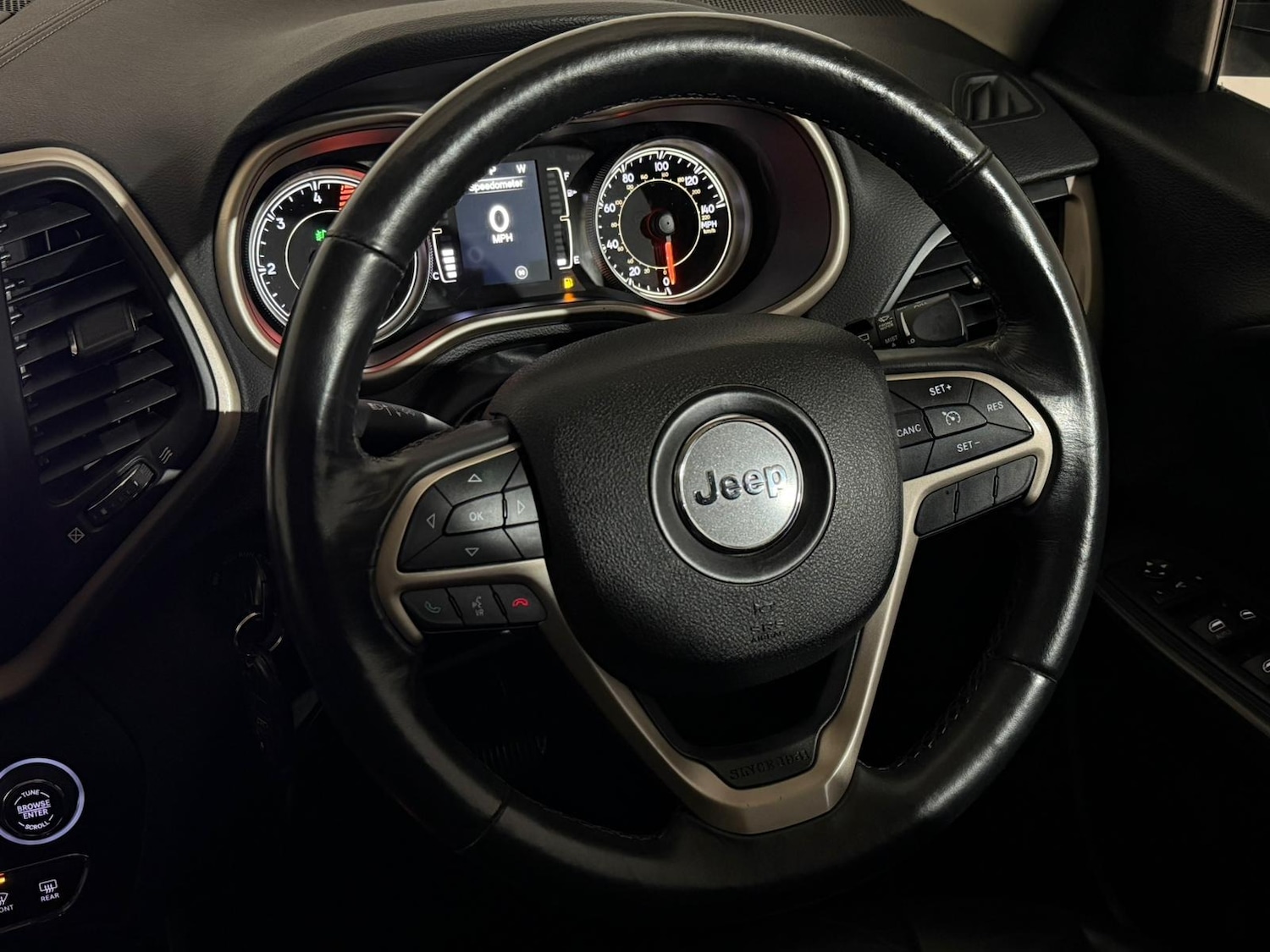 Used Jeep Cherokee 2016 for sale - 76298279: Photo 12