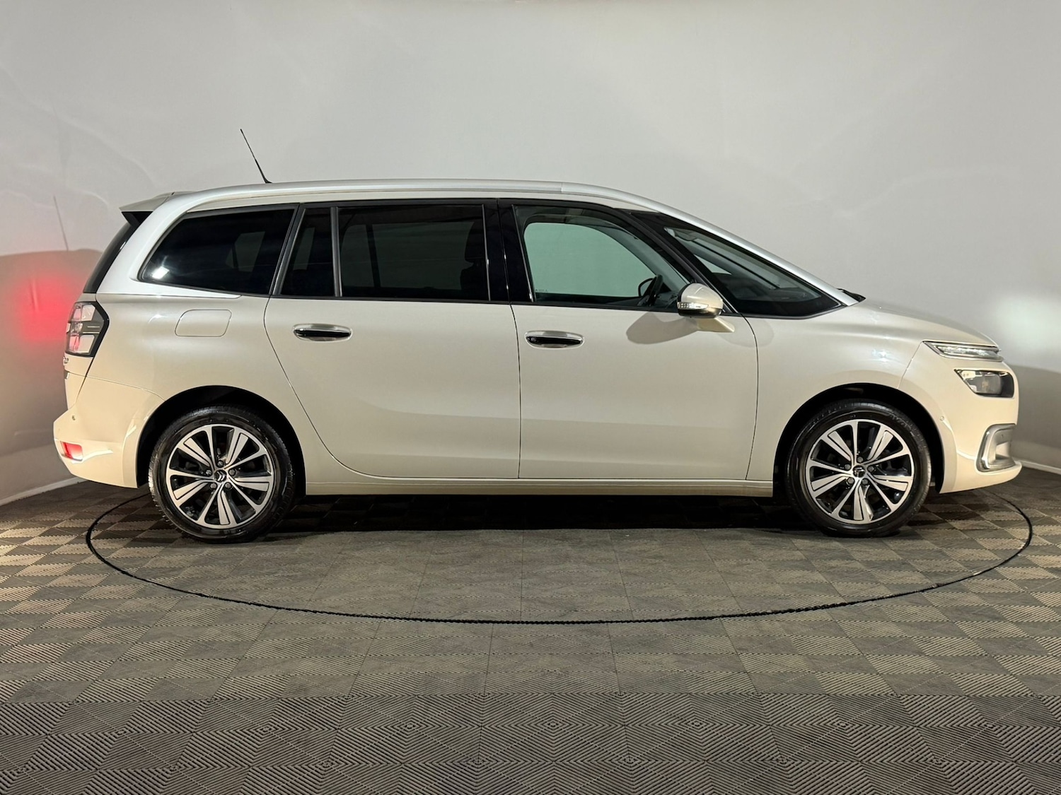 Used Citroen Grand C4 Picasso 2016 for sale - 78199157: Photo 4