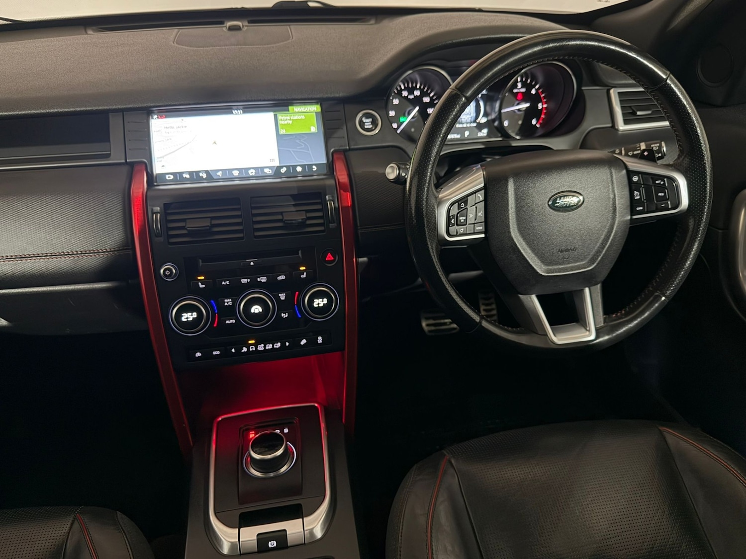 Used Land Rover Discovery Sport 2017 for sale - 77833828: Photo 12