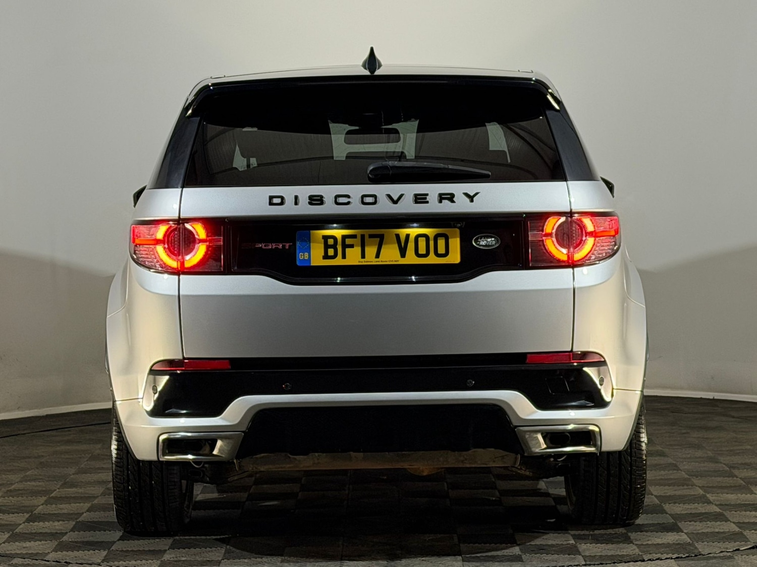 Used Land Rover Discovery Sport 2017 for sale - 77833828: Photo 7