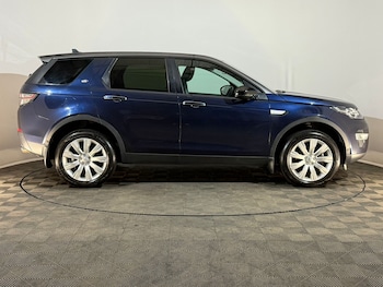 Used Land Rover Discovery Sport 2015 for sale - 78298935: Photo