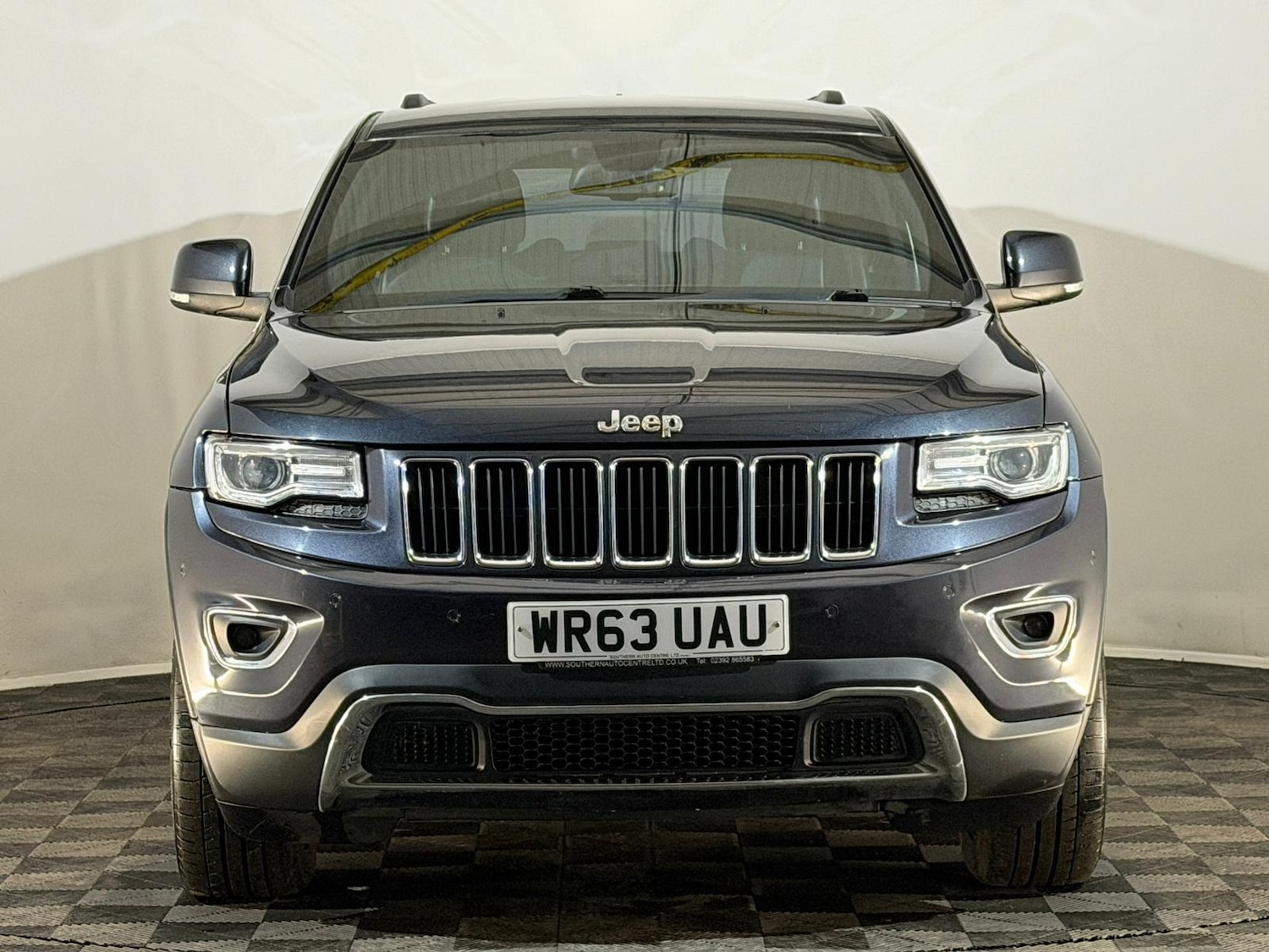 Used Jeep Grand Cherokee 2013 for sale - 76518524: Photo 2