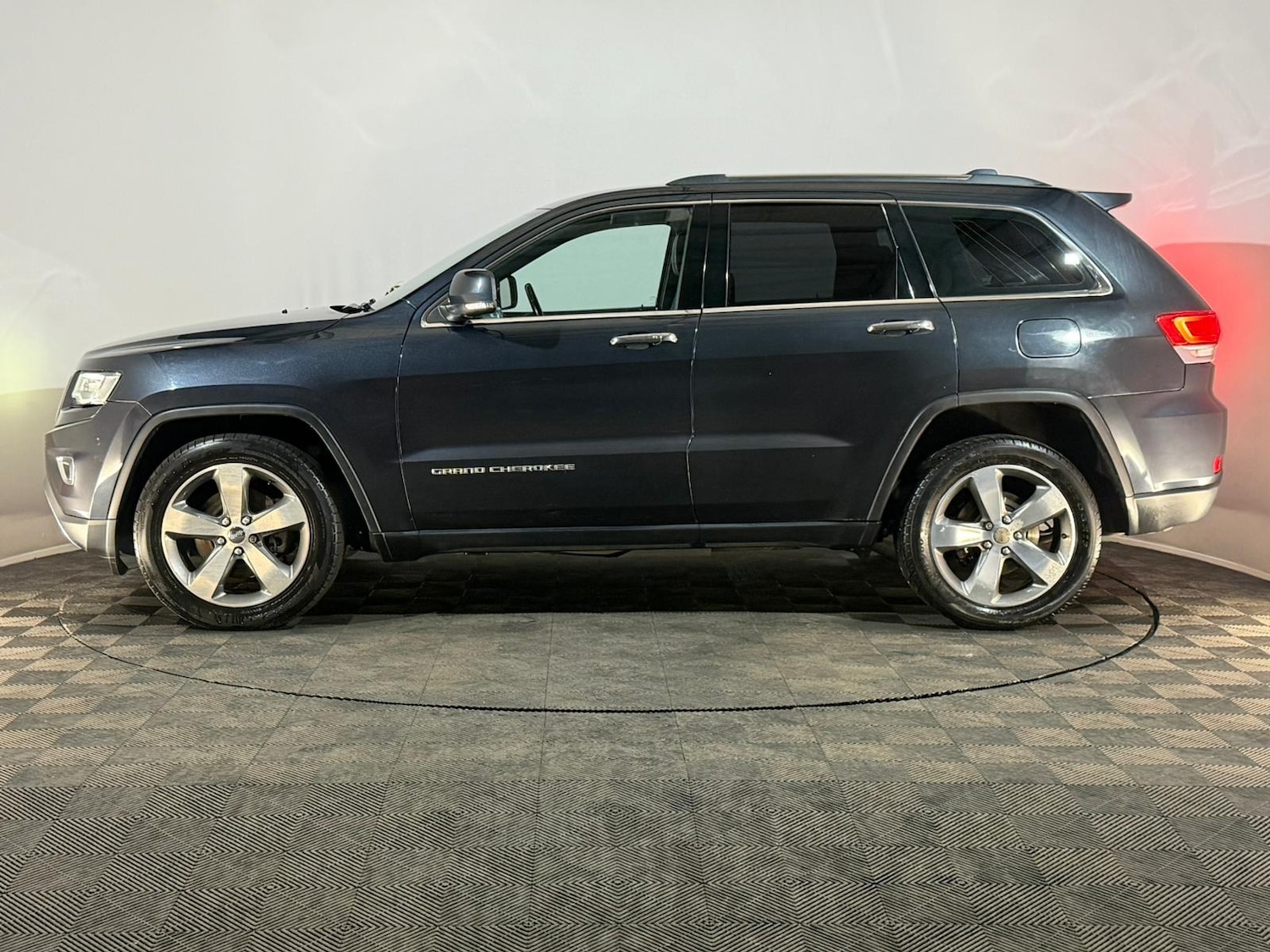 Used Jeep Grand Cherokee 2013 for sale - 76518524: Photo 5