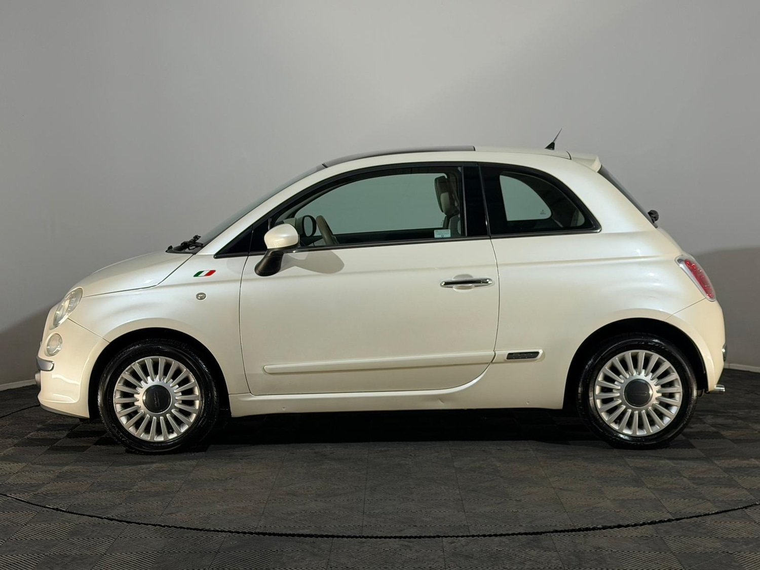 Used Fiat 500 2008 for sale - 76986624: Photo 5
