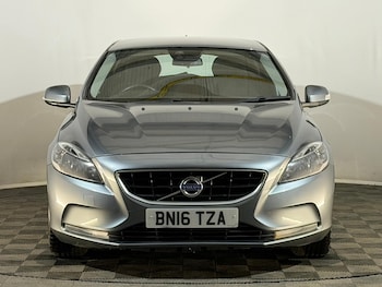 Used Volvo V40 2016 for sale - 78400616: Photo