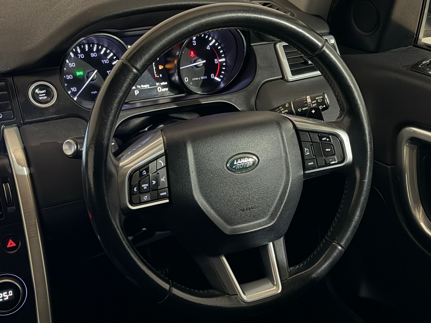 Used Land Rover Discovery Sport 2015 for sale - 77706814: Photo 13