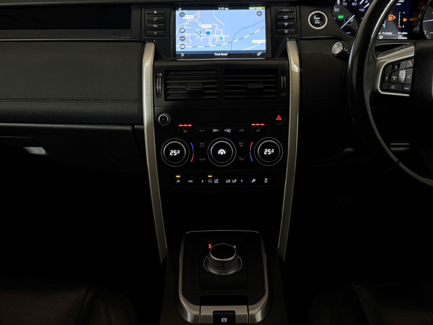 Used Land Rover Discovery Sport 2015 for sale - 77706814: Photo 14