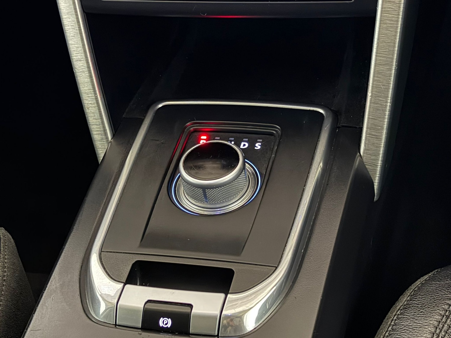 Used Land Rover Discovery Sport 2015 for sale - 77706814: Photo 15