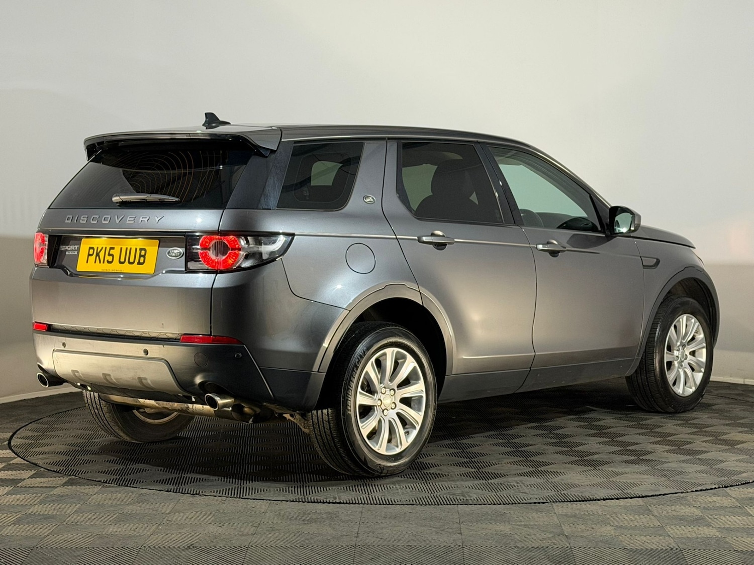 Used Land Rover Discovery Sport 2015 for sale - 77706814: Photo 6
