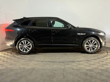 Used Jaguar F-Pace 2019 for sale - 78686313: Photo