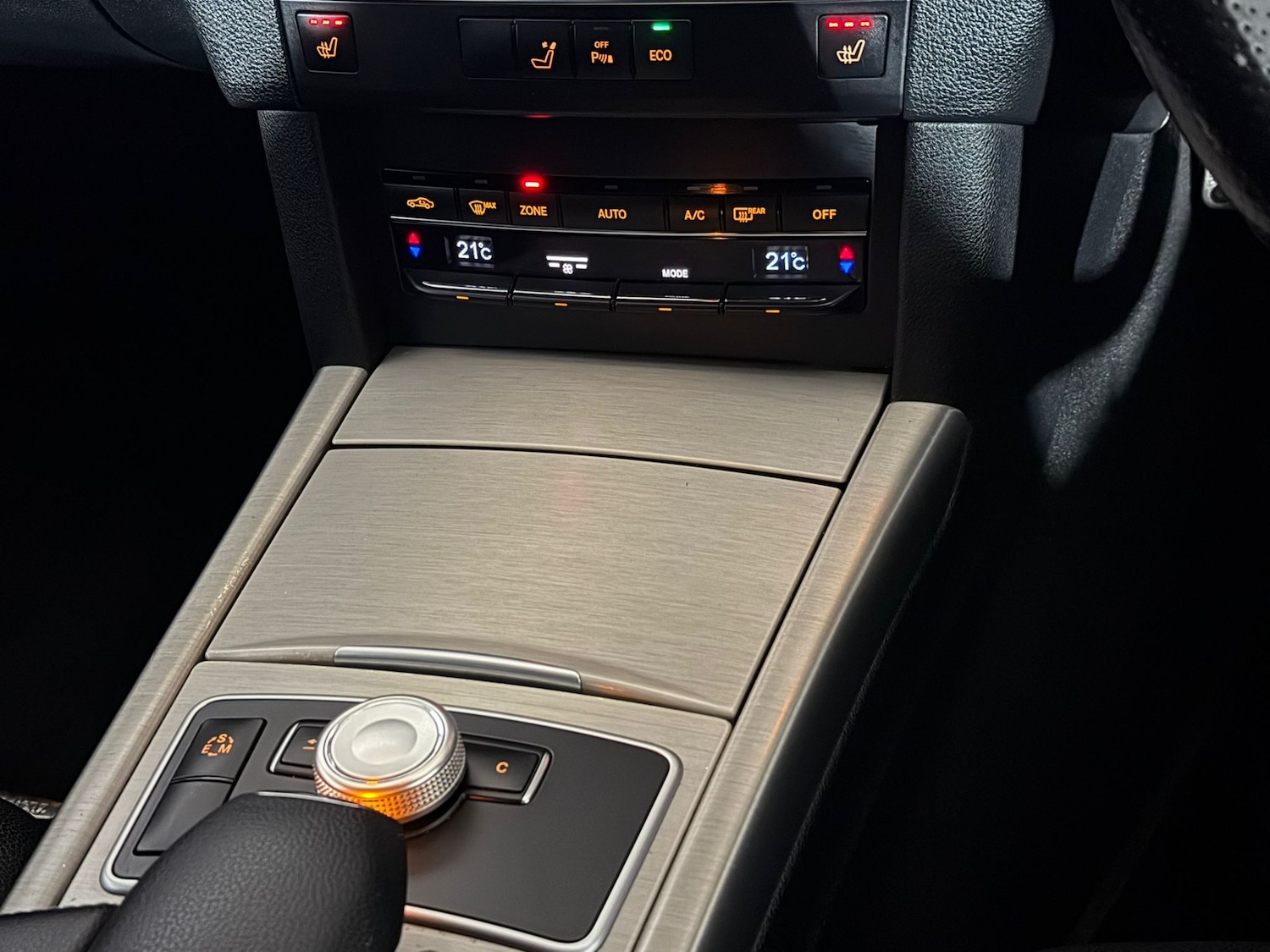 Used Mercedes-Benz E Class 2011 for sale - 78136978: Photo 14