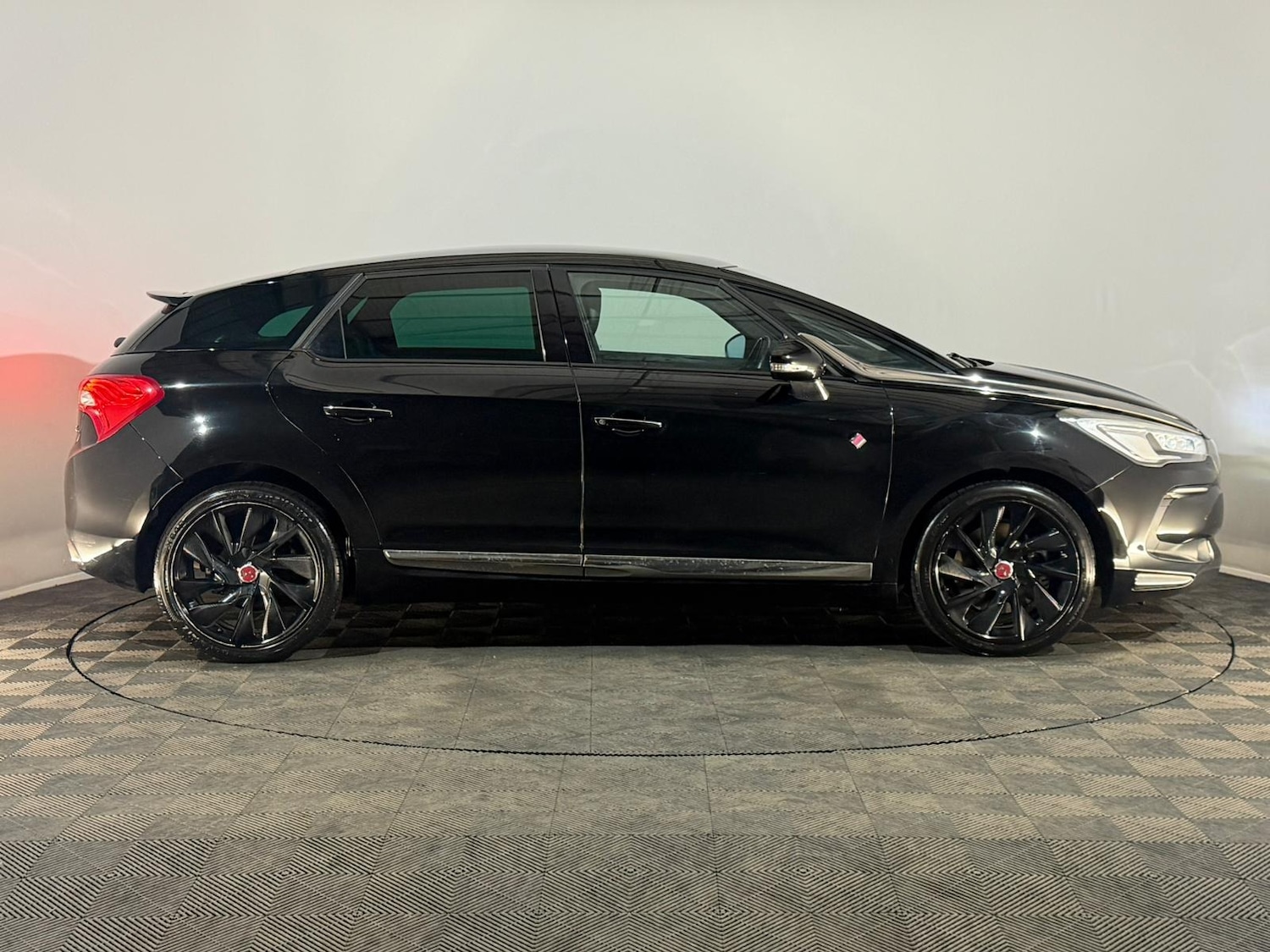 Used DS Automobiles DS 5 2017 for sale - 77371767: Photo 4