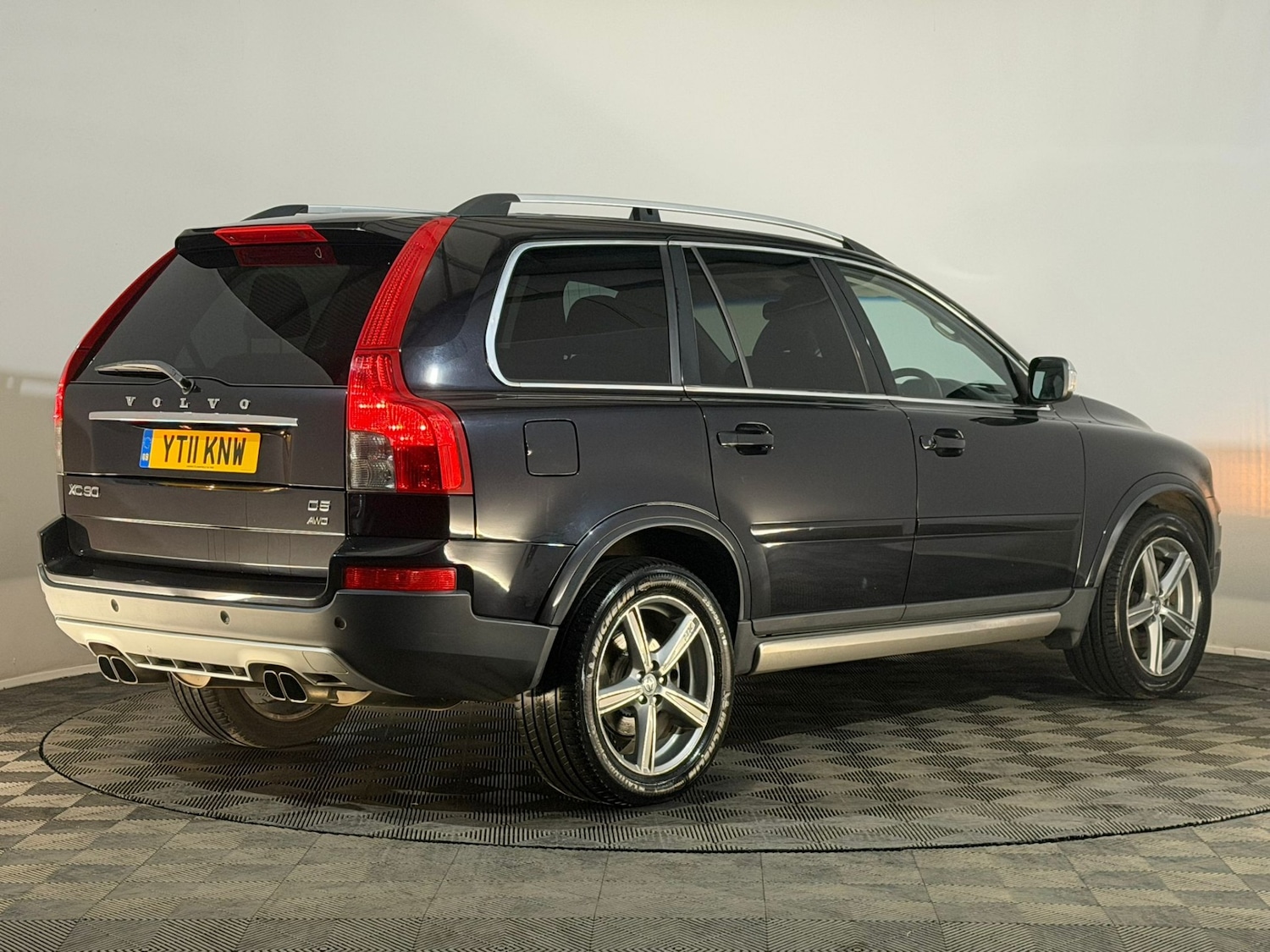 Used Volvo XC90 2011 for sale - 76129129: Photo 6
