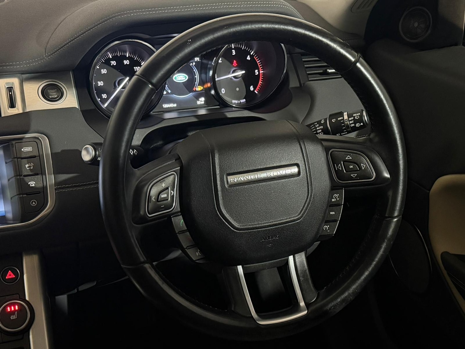 Used Land Rover Range Rover Evoque 2015 for sale - 77159084: Photo 11