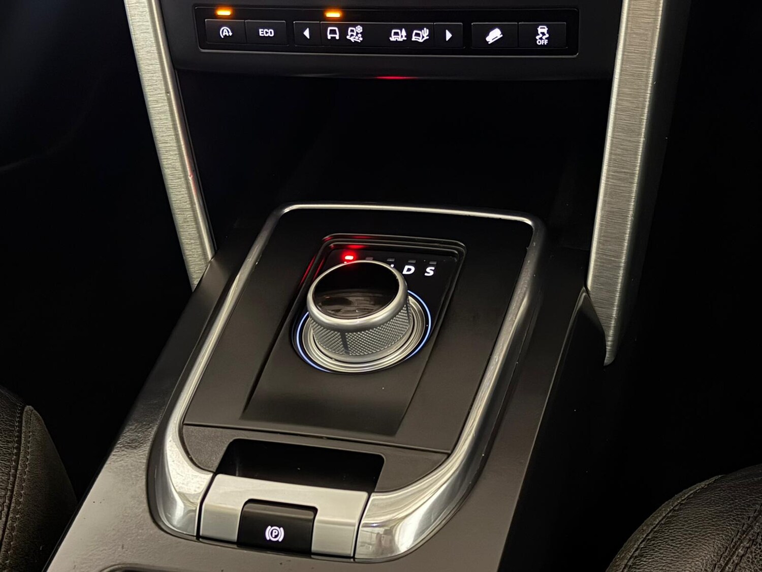 Used Land Rover Discovery Sport 2015 for sale - 77501248: Photo 13