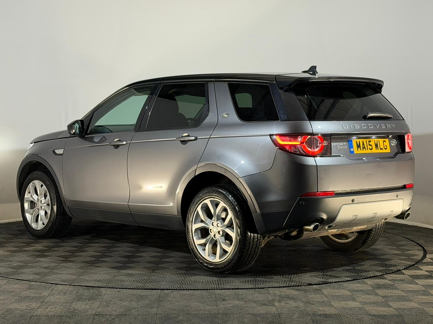 Used Land Rover Discovery Sport 2015 for sale - 77501248: Photo 7