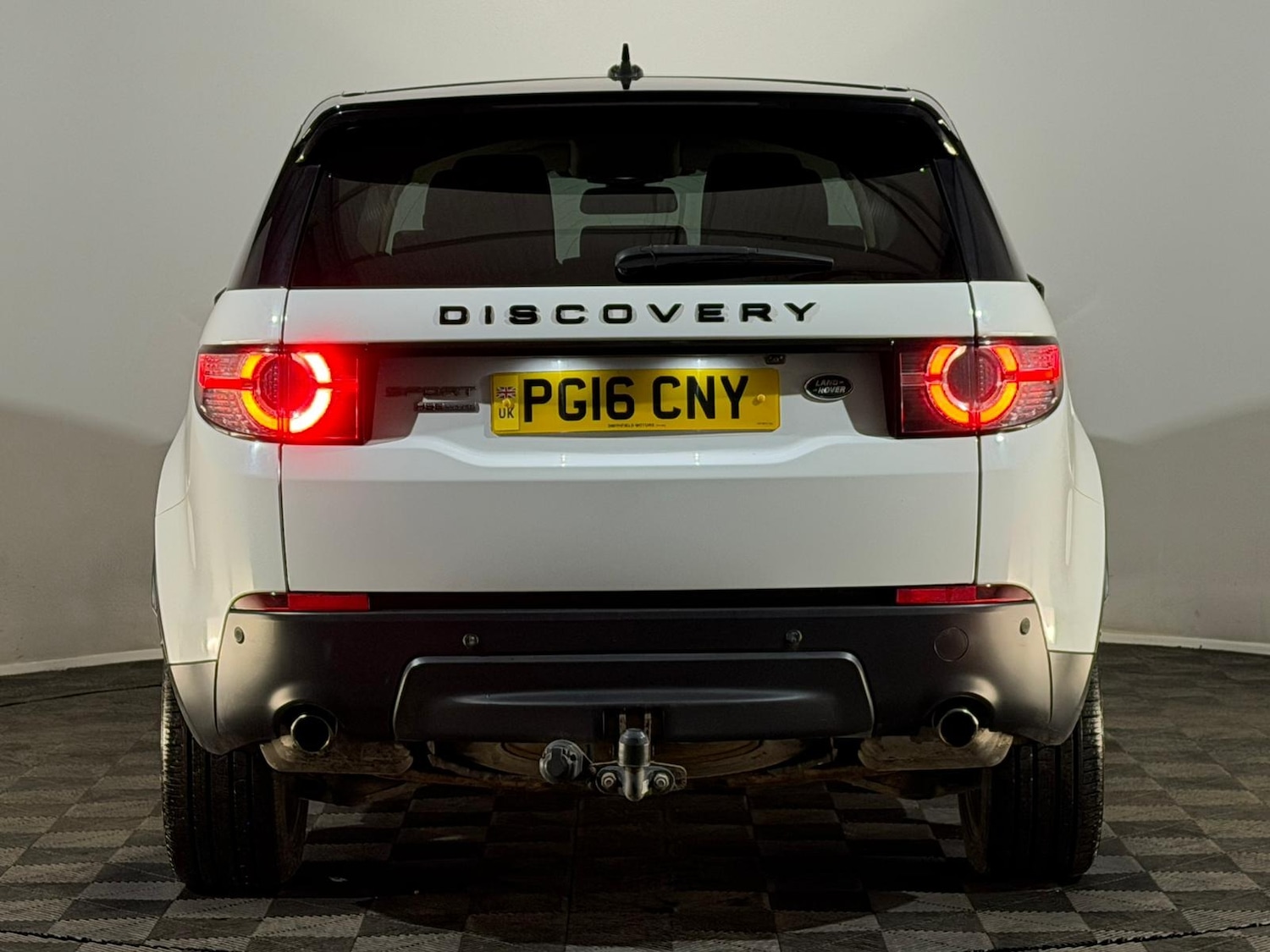 Used Land Rover Discovery Sport 2016 for sale - 76372591: Photo 7