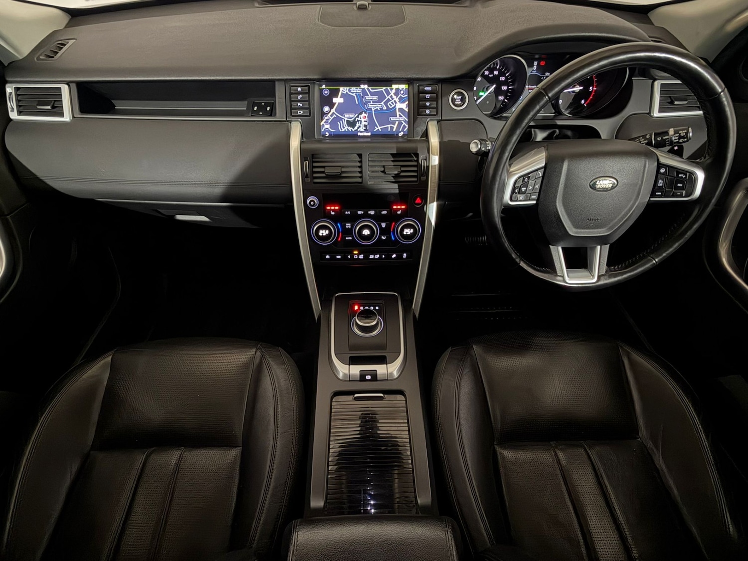 Used Land Rover Discovery Sport 2017 for sale - 77674575: Photo 10