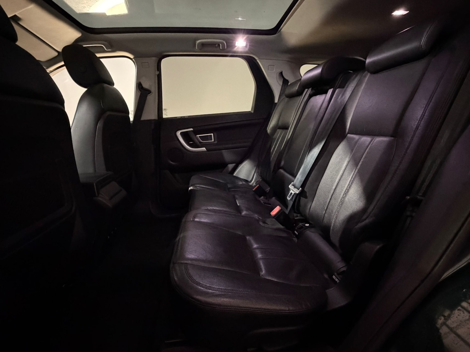 Used Land Rover Discovery Sport 2017 for sale - 77674575: Photo 18