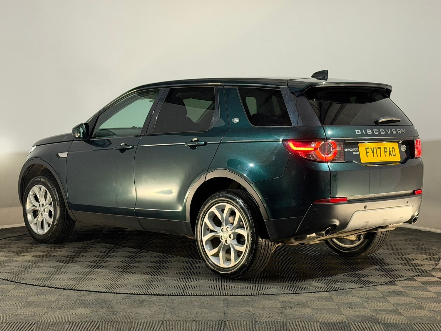 Used Land Rover Discovery Sport 2017 for sale - 77674575: Photo 8