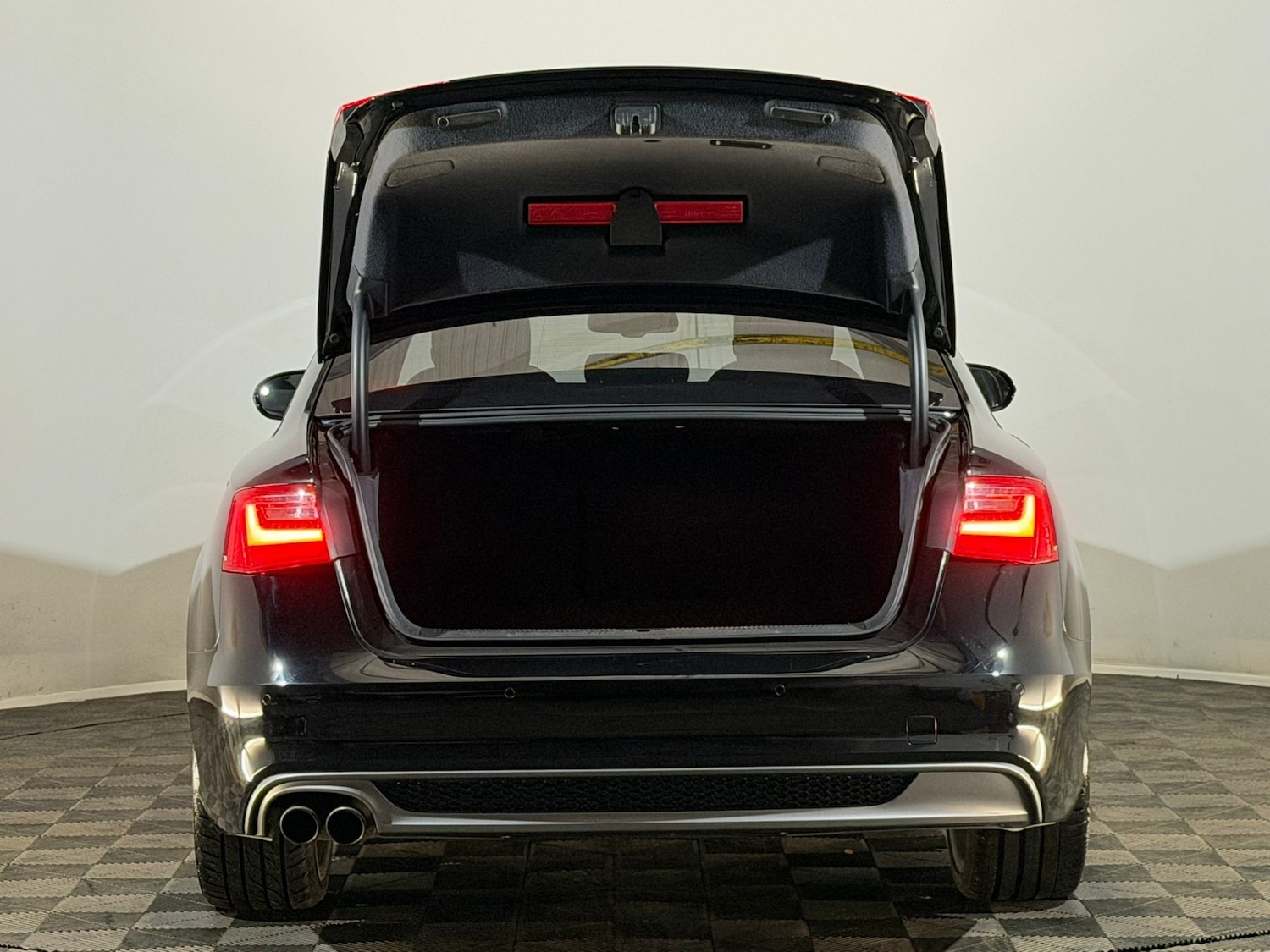 Used Audi A6 2014 for sale - 78136911: Photo 8