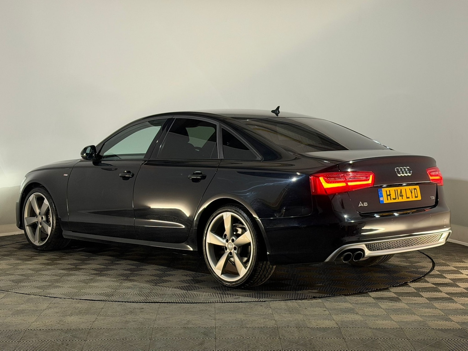 Used Audi A6 2014 for sale - 78136911: Photo 9