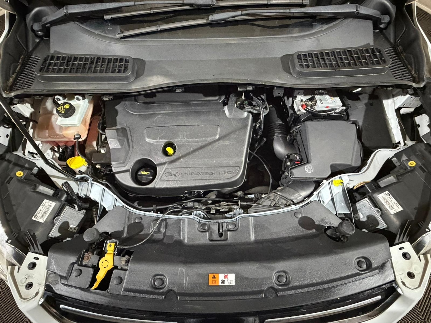 Used Ford Kuga 2014 for sale - 76414909: Photo 10