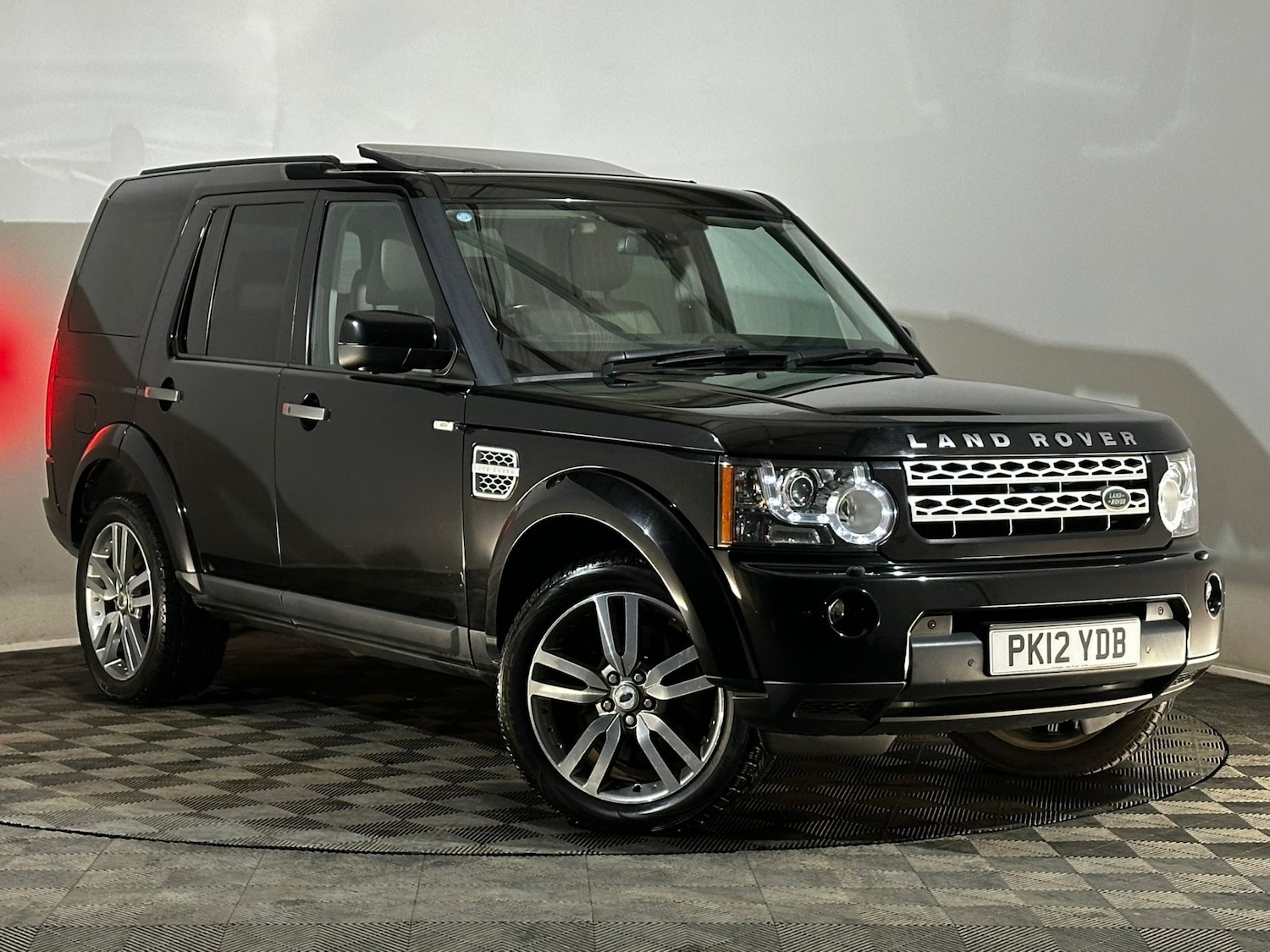 Used Land Rover Discovery 2012 for sale - 76067278: Photo 1