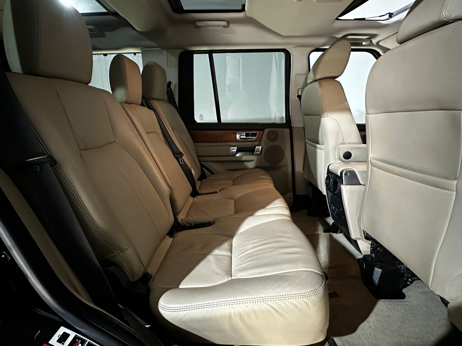 Used Land Rover Discovery 2012 for sale - 76067278: Photo 18