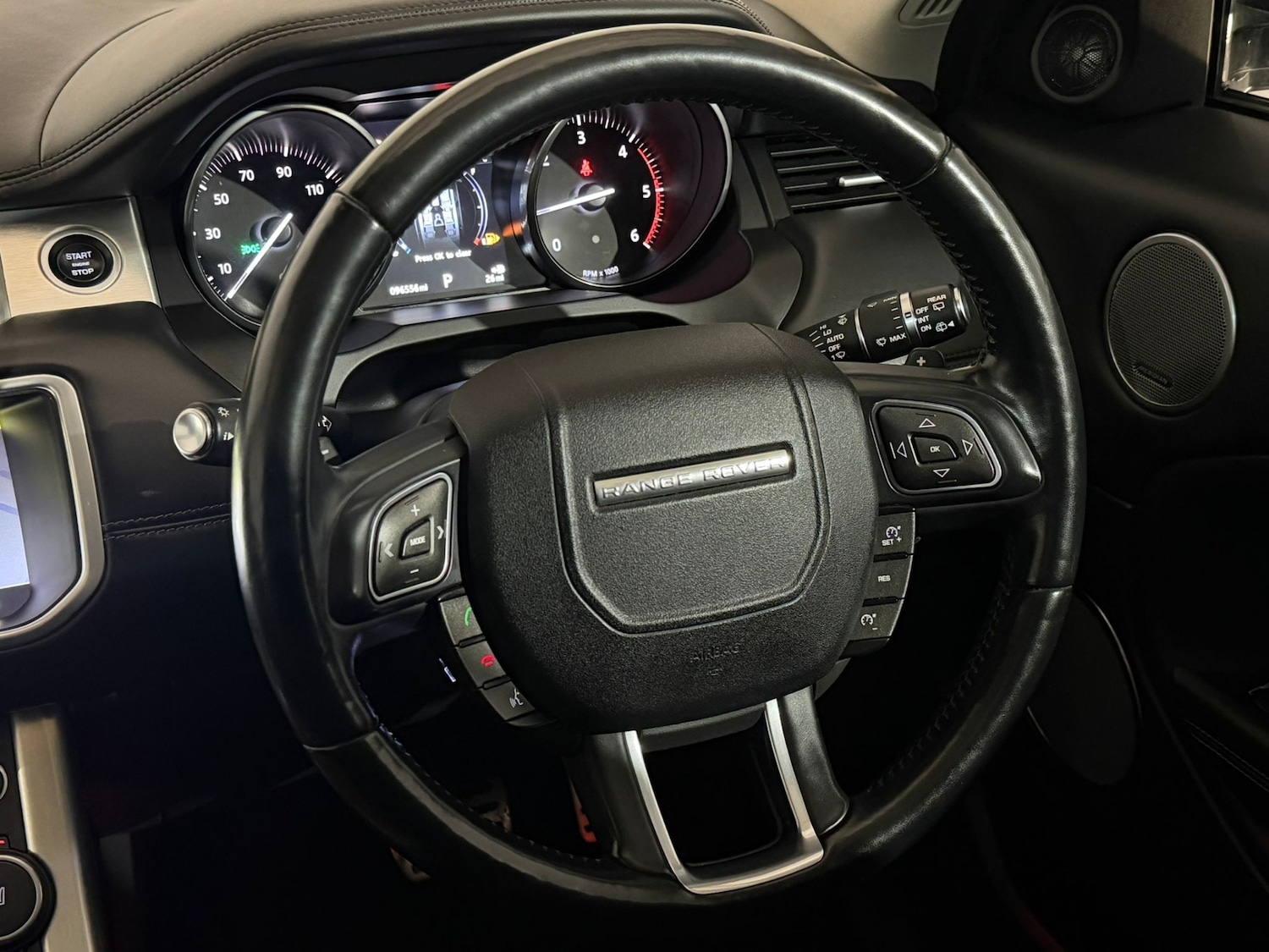 Used Land Rover Range Rover Evoque 2017 for sale - 77627033: Photo 13