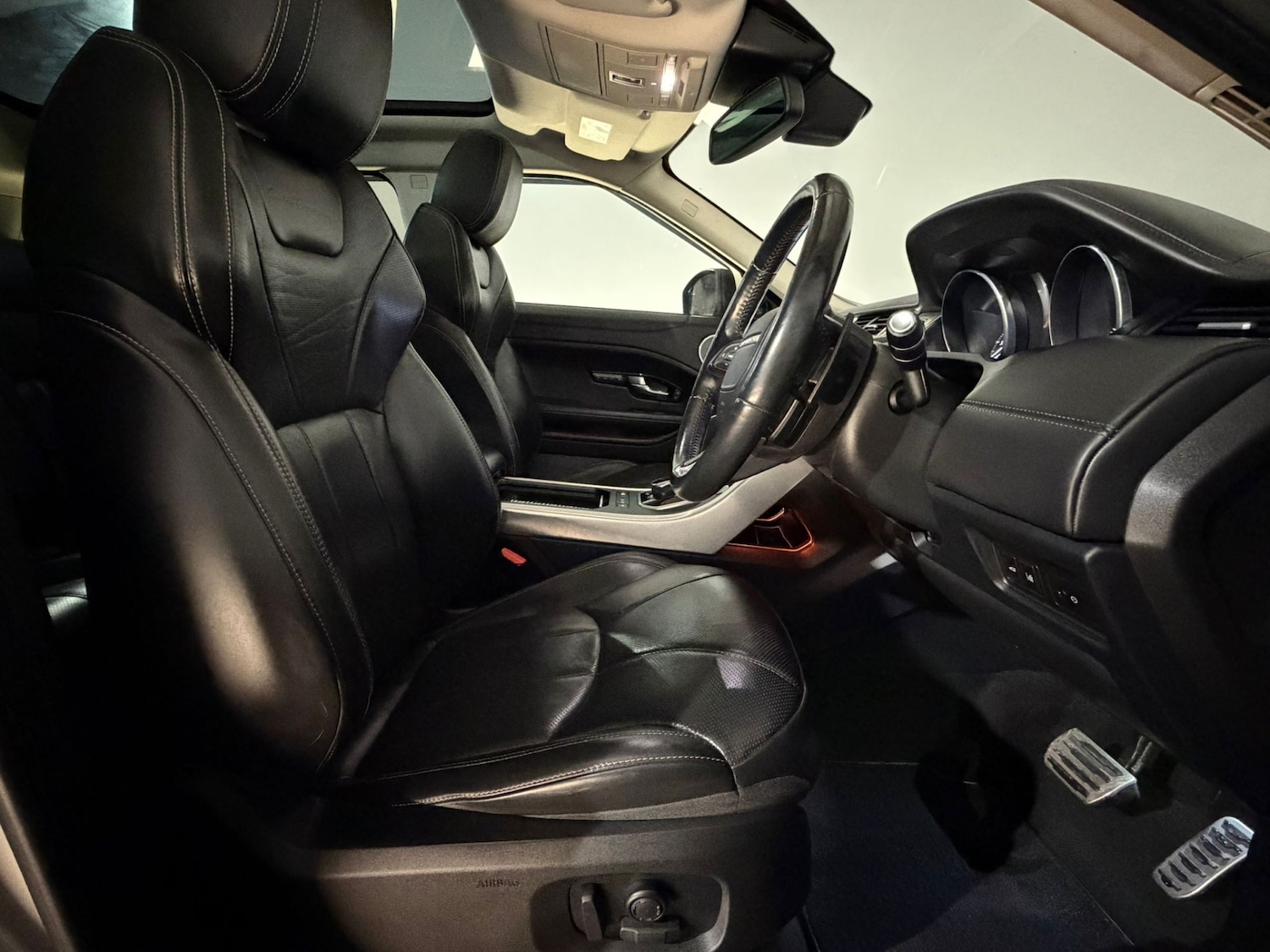 Used Land Rover Range Rover Evoque 2017 for sale - 77627033: Photo 16