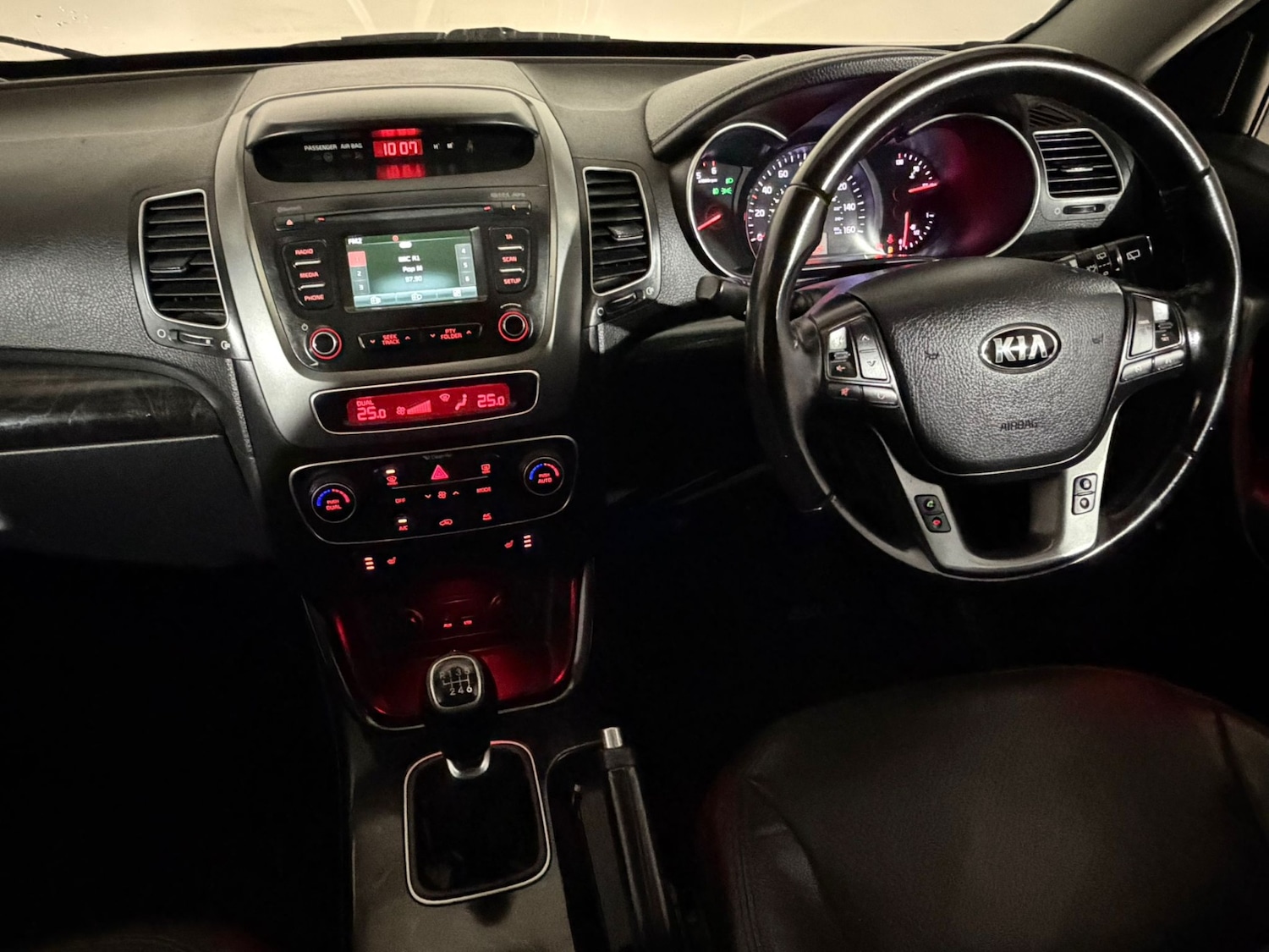 Used Kia Sorento 2013 for sale - 76611722: Photo 11