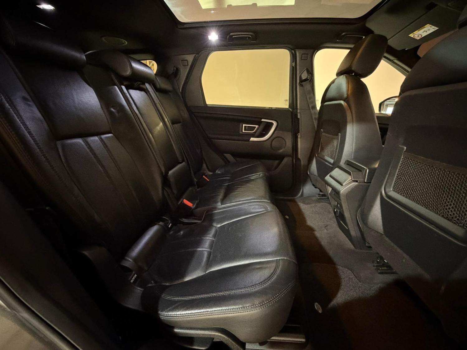 Used Land Rover Discovery Sport 2016 for sale - 76987013: Photo 18