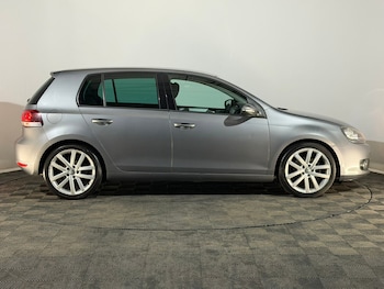 Used Volkswagen Golf 2009 for sale - 76544684: Photo