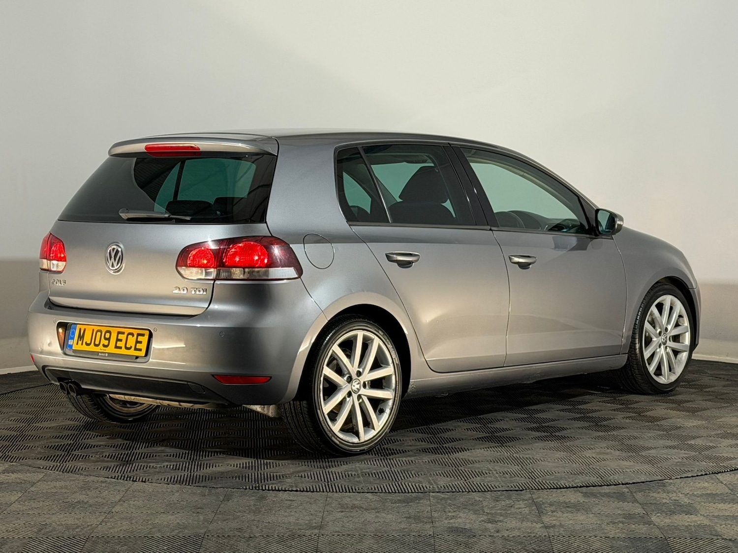 Used Volkswagen Golf 2009 for sale - 76544684: Photo 6