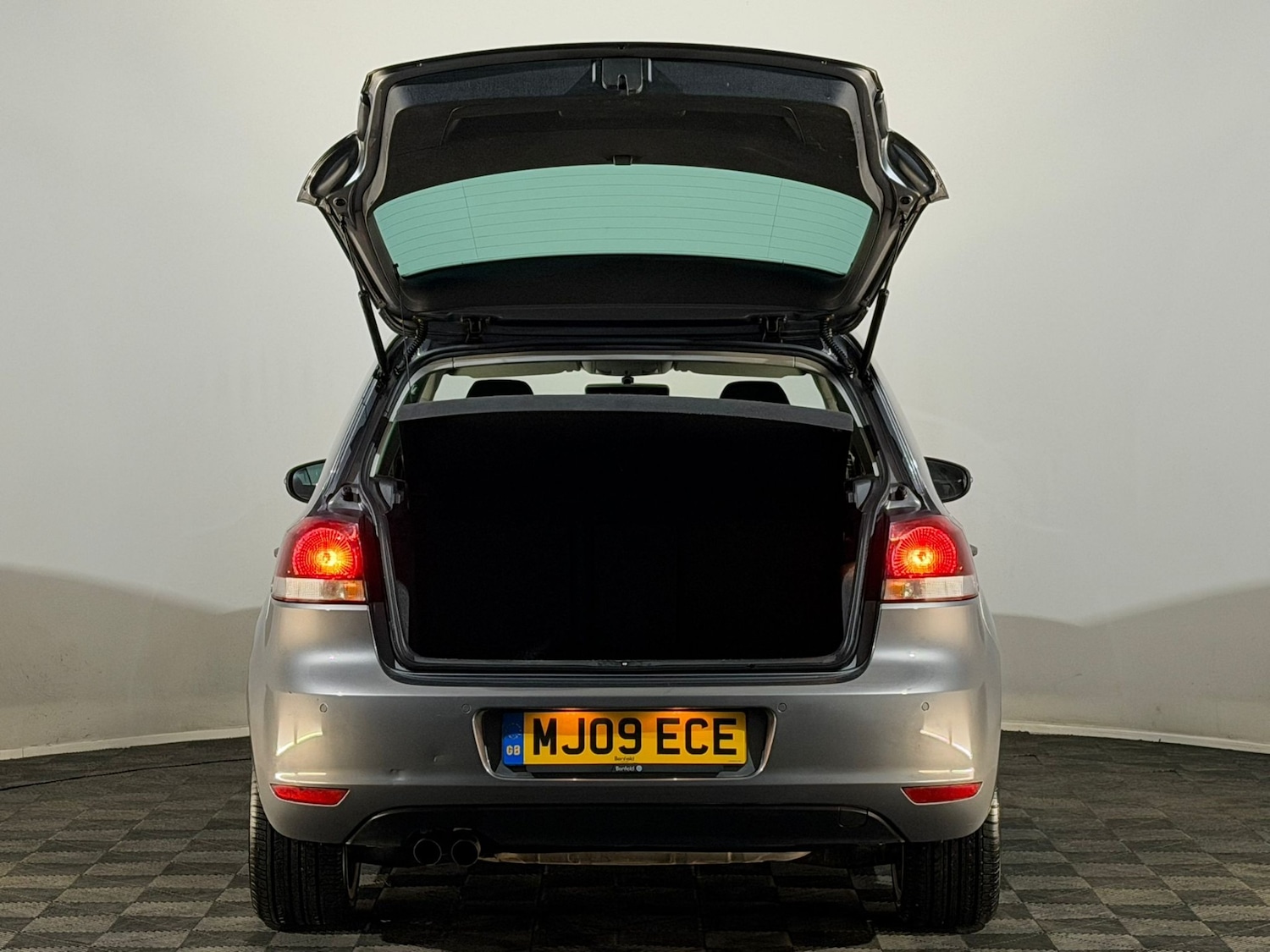 Used Volkswagen Golf 2009 for sale - 76544684: Photo 7