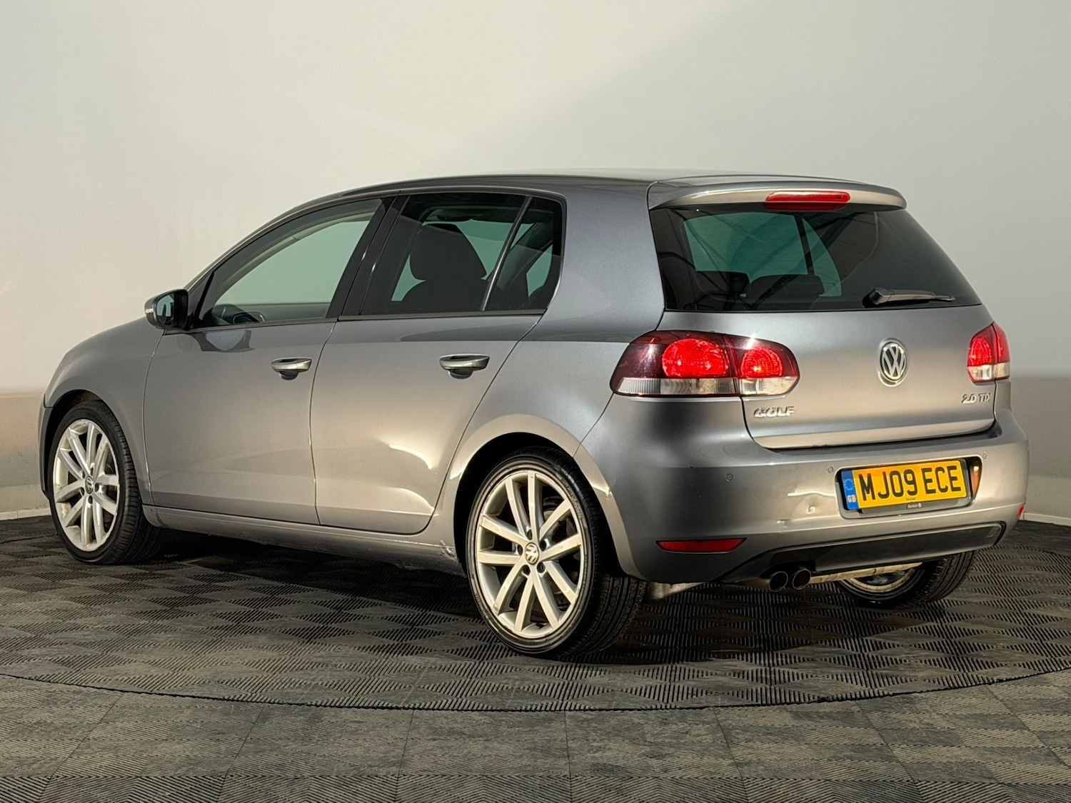Used Volkswagen Golf 2009 for sale - 76544684: Photo 8