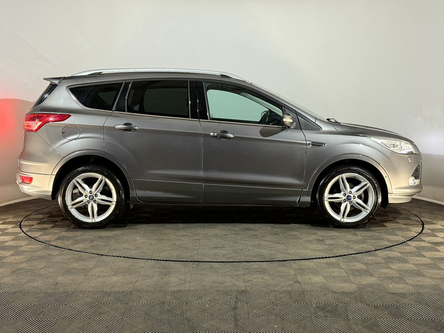 Used Ford Kuga 2014 for sale - 78011249: Photo 4