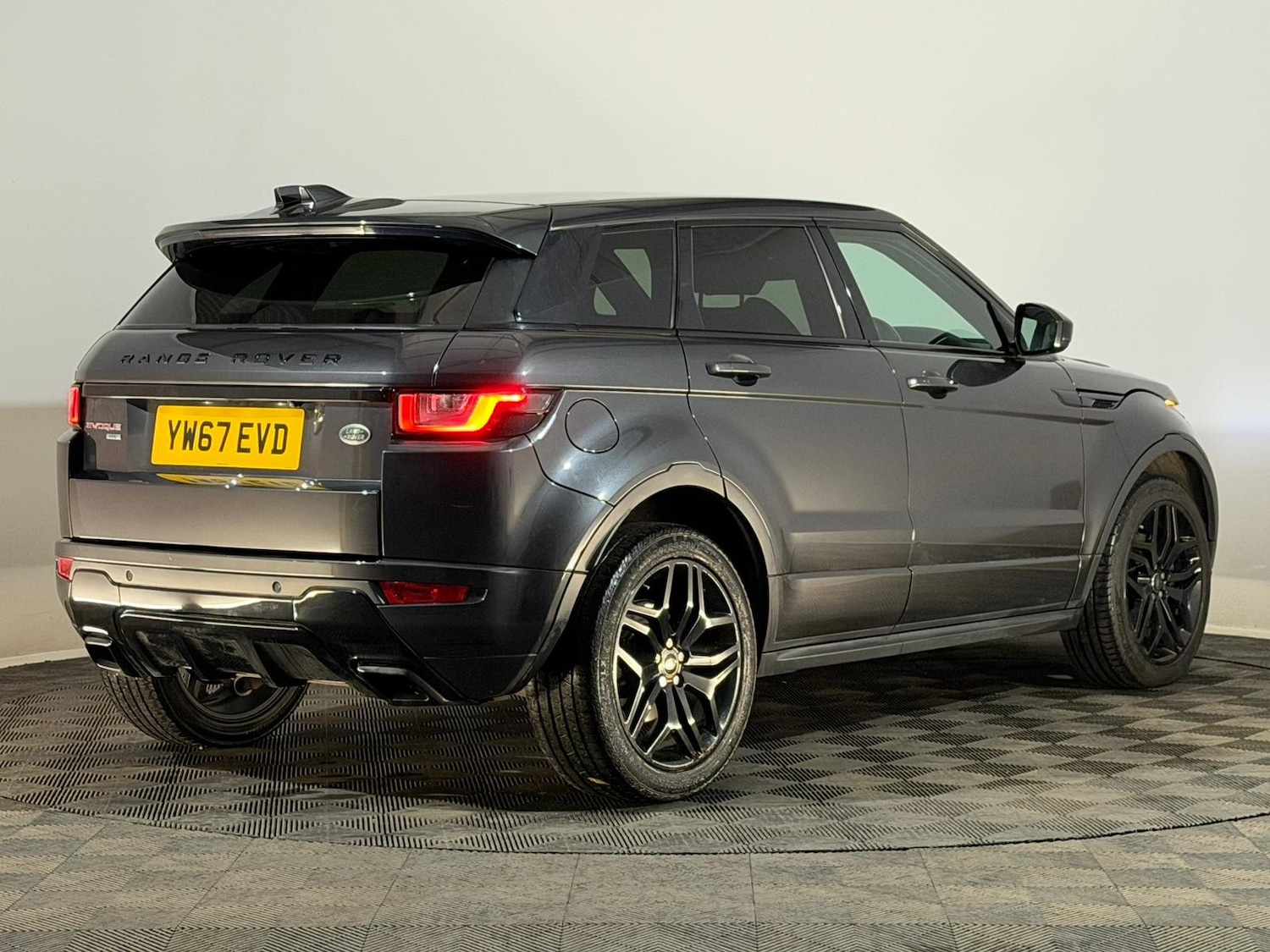 Used Land Rover Range Rover Evoque 2017 for sale - 76445134: Photo 6