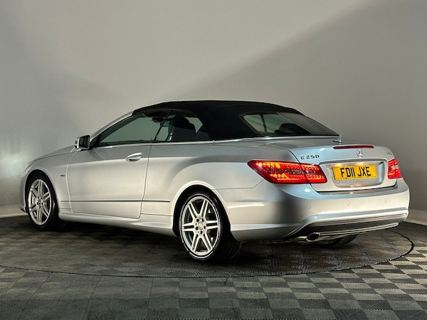 Used Mercedes-Benz E Class 2011 for sale - 74960054: Photo 13