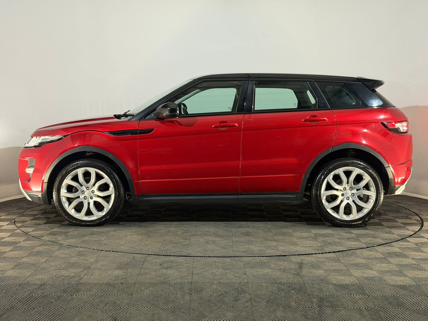 Used Land Rover Range Rover Evoque 2015 for sale - 77674232: Photo 5