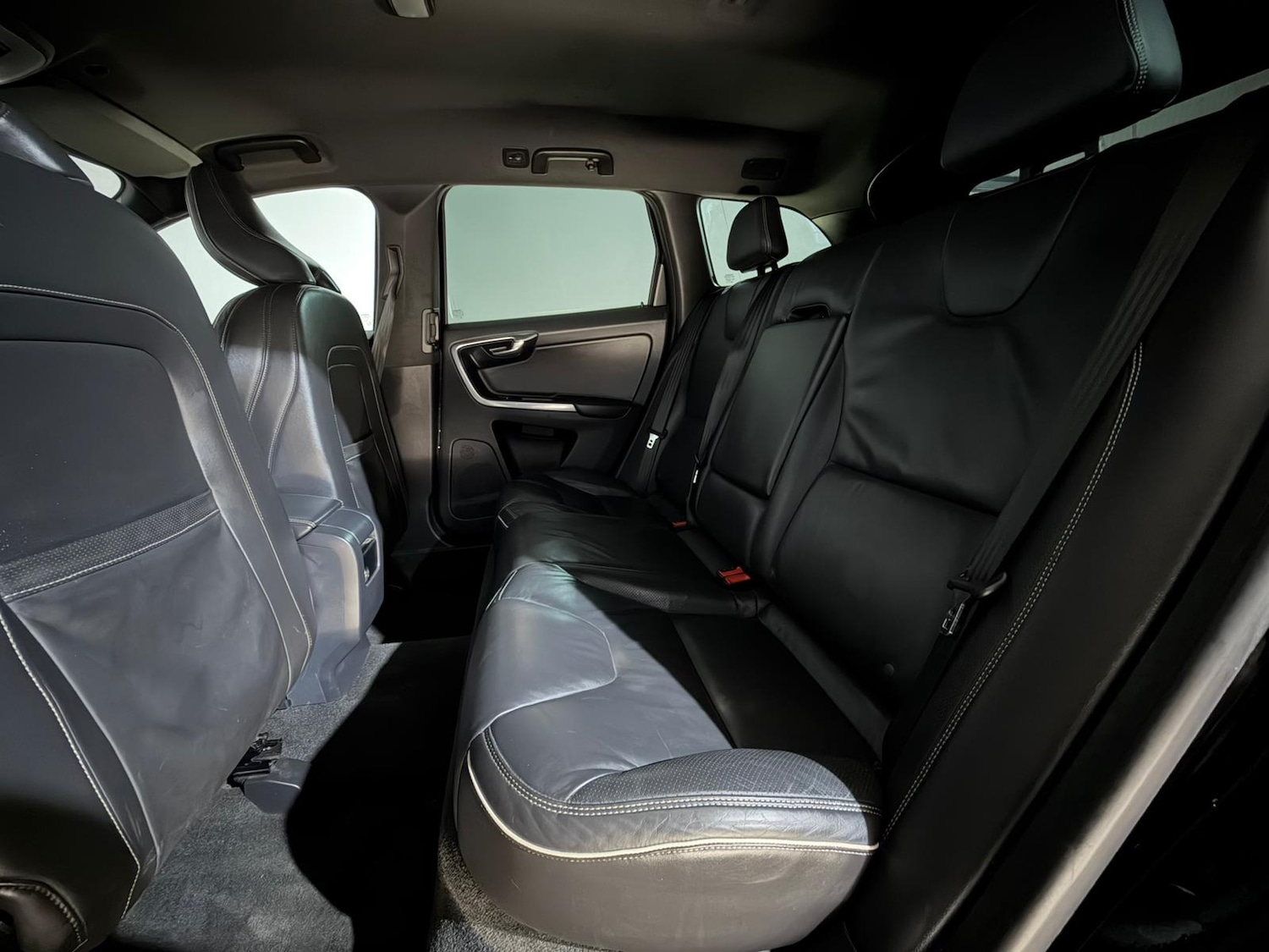 Used Volvo XC60 2015 for sale - 76826296: Photo 18