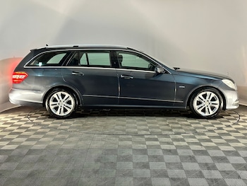 Used Mercedes-Benz E-Class 2012 for sale - 75158015: Photo