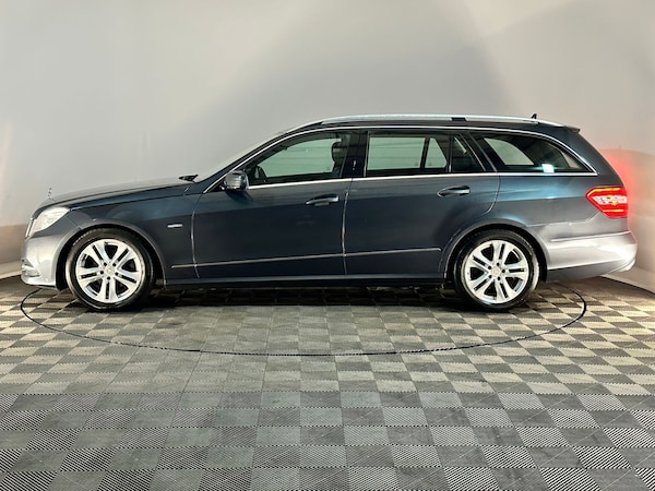 Used Mercedes-Benz E Class 2012 for sale - 75158015: Photo 5