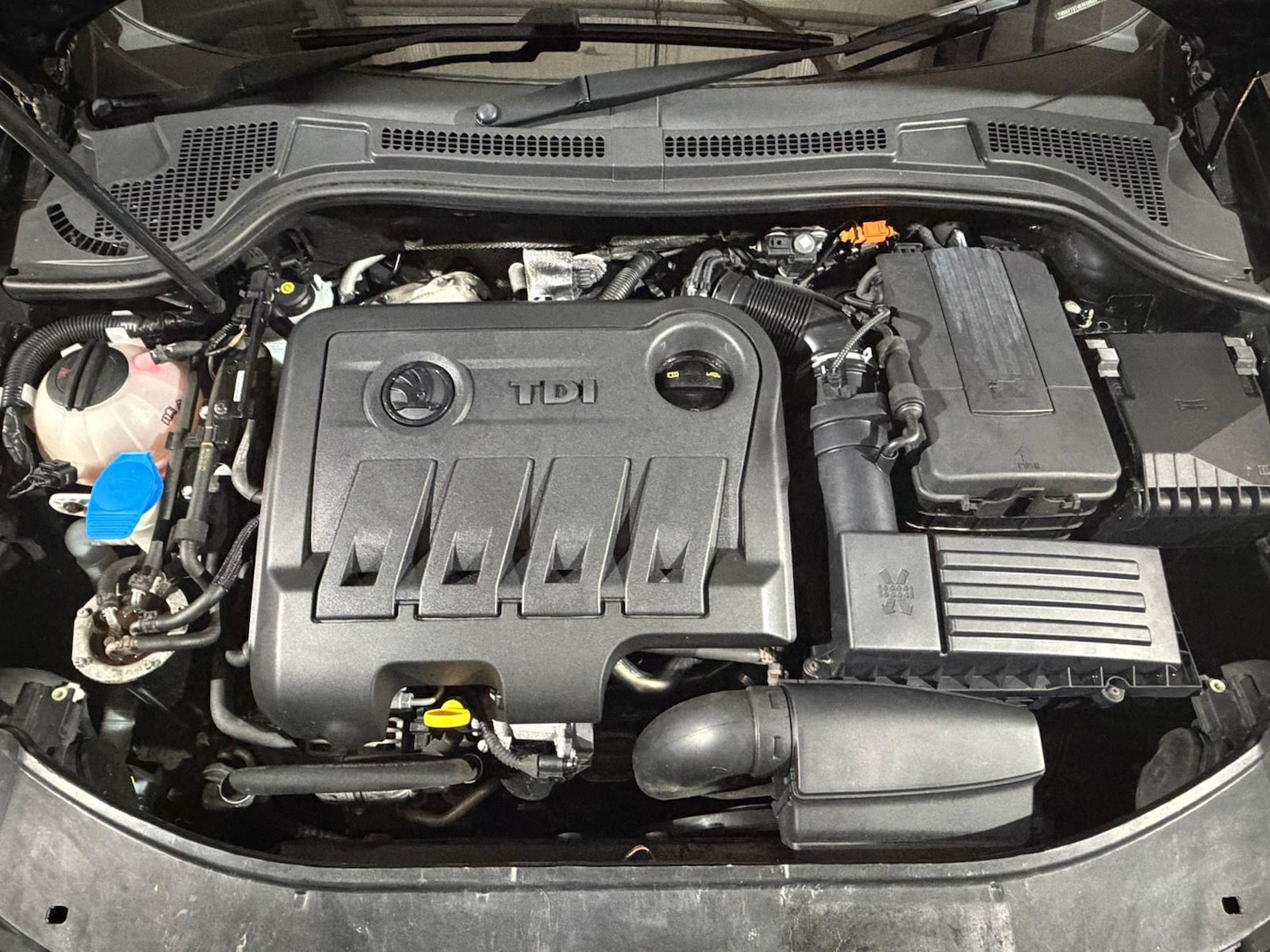 Used Skoda Superb 2014 for sale - 76803306: Photo 10