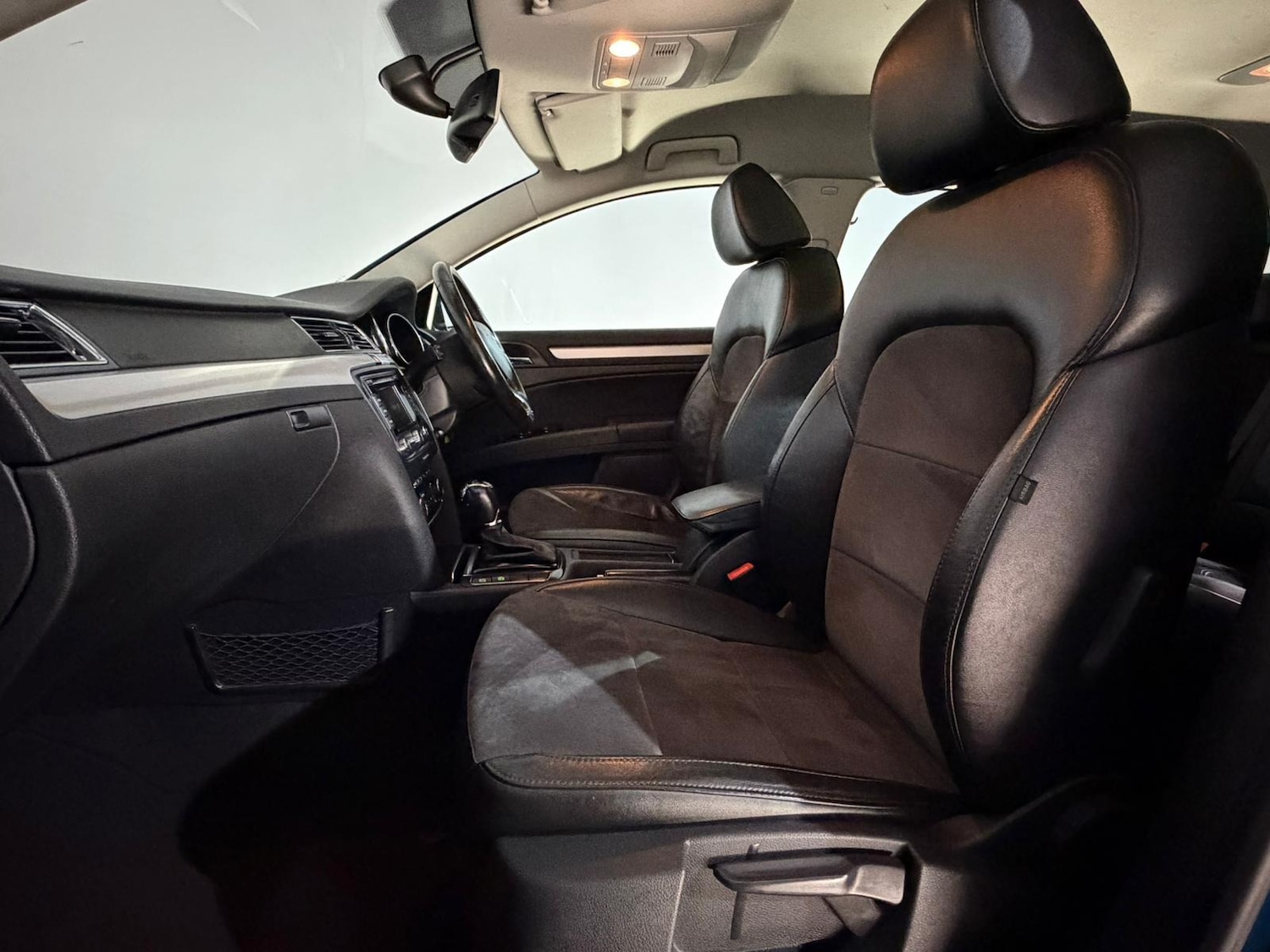 Used Skoda Superb 2014 for sale - 76803306: Photo 17