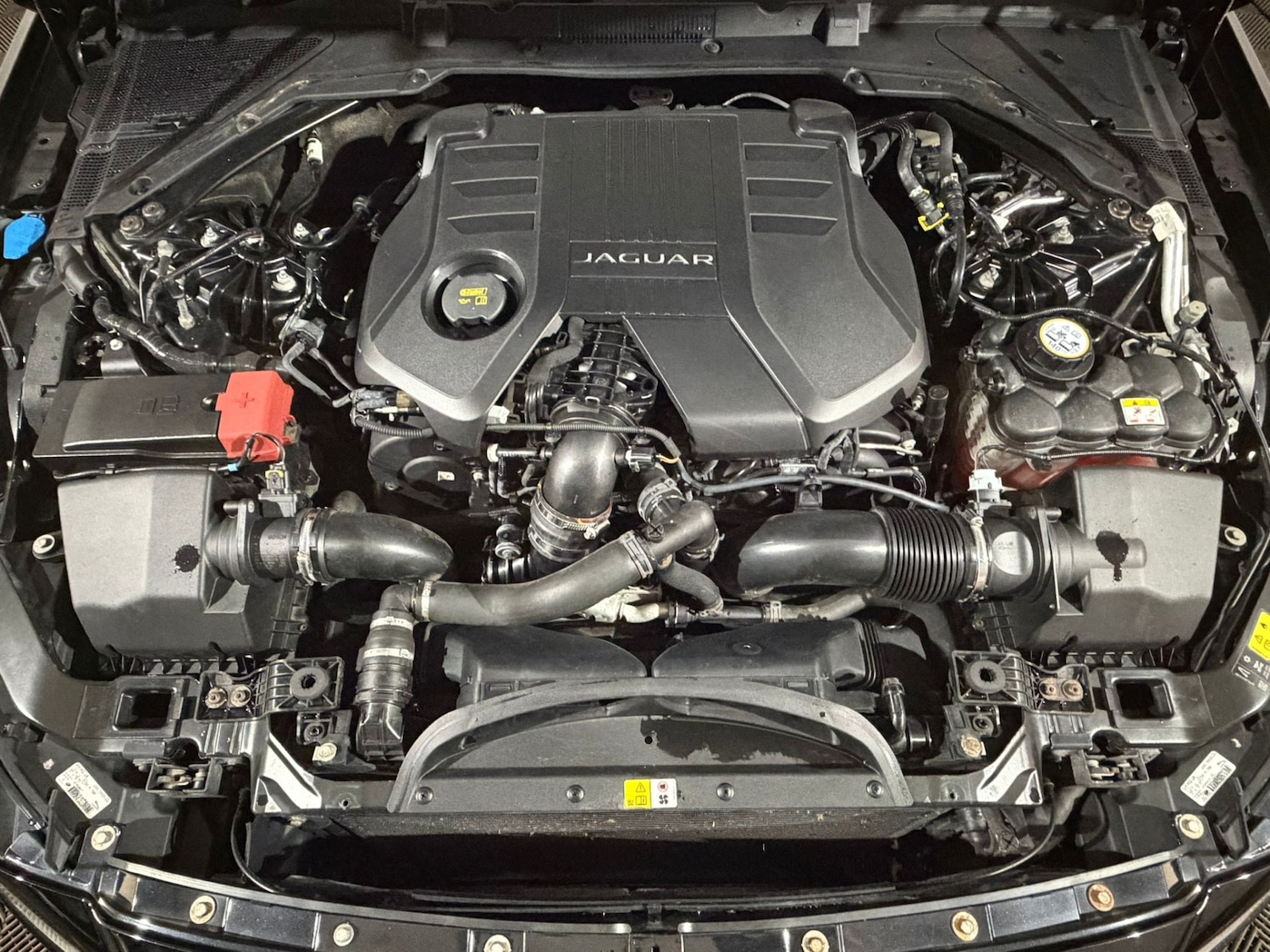 Used Jaguar XF 2016 for sale - 76438424: Photo 10