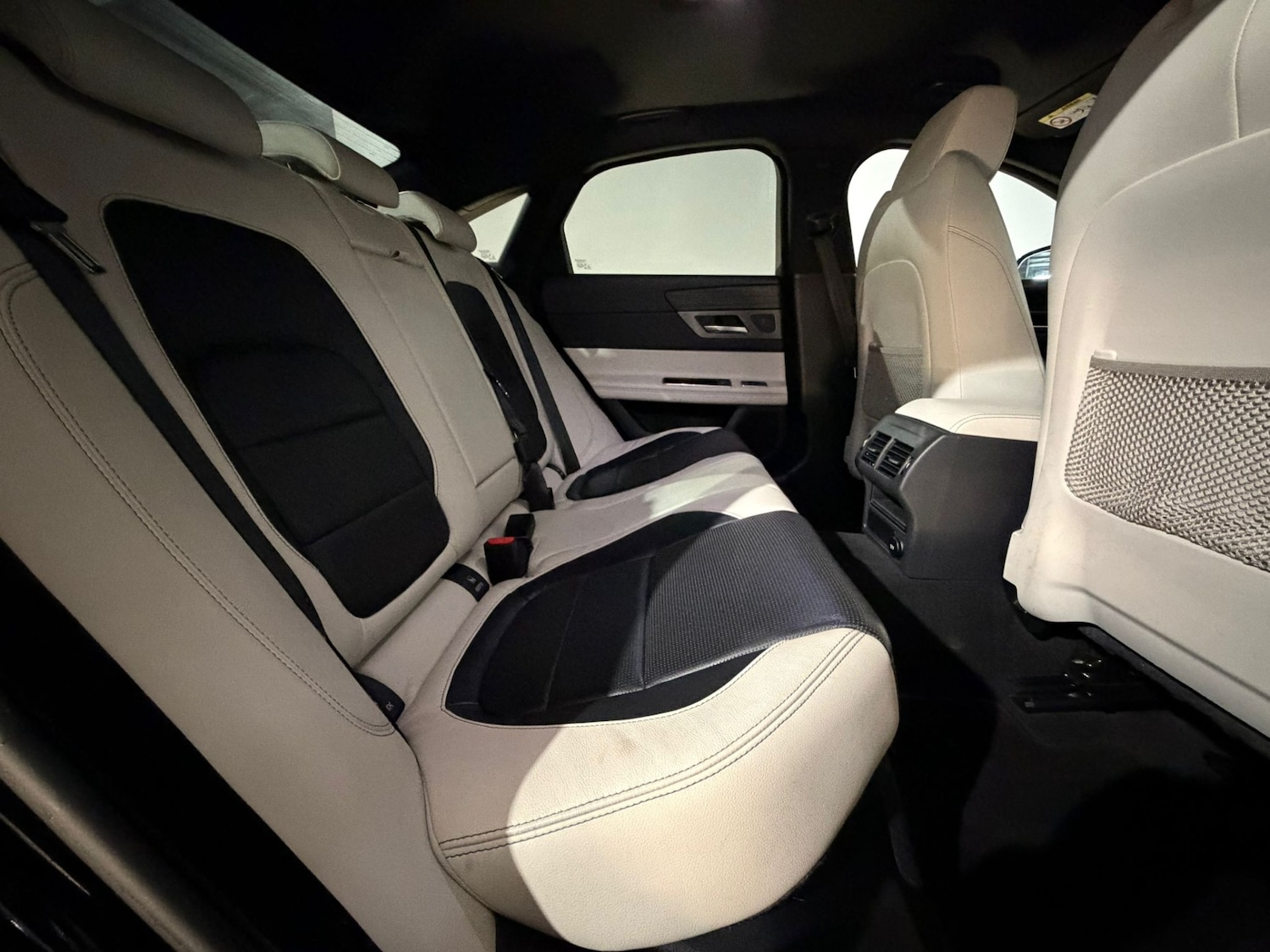 Used Jaguar XF 2016 for sale - 76438424: Photo 18