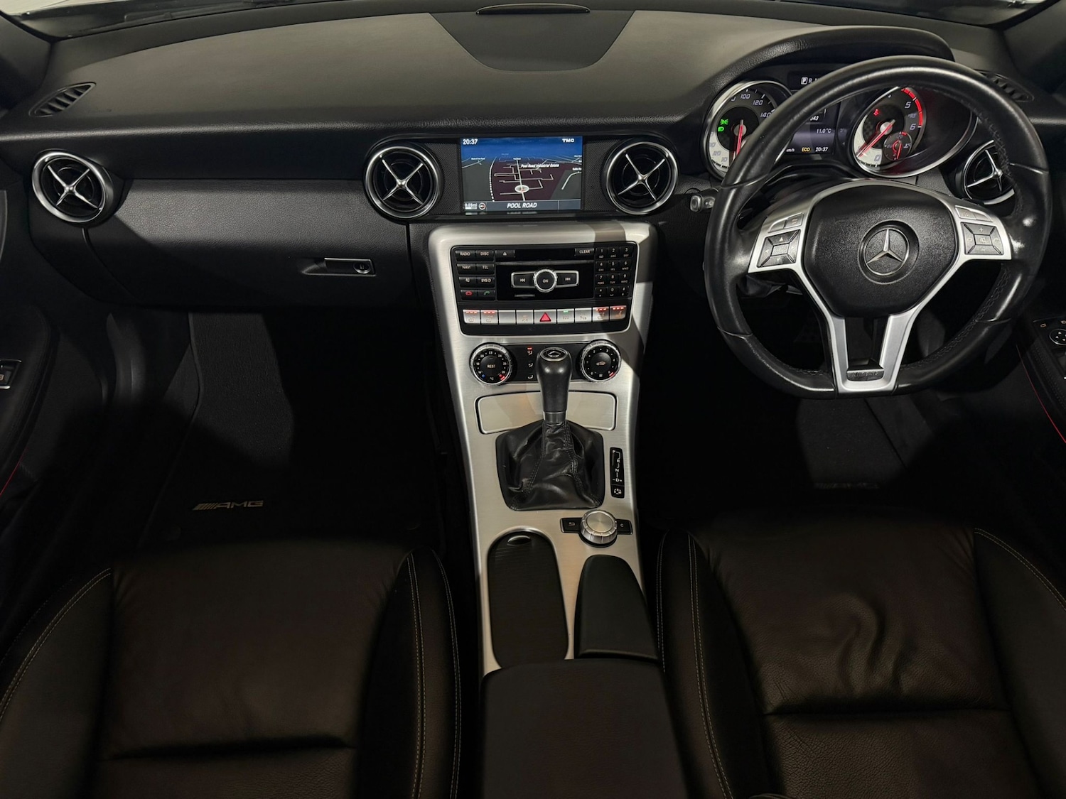 Used Mercedes-Benz SLK 2013 for sale - 76744865: Photo 18